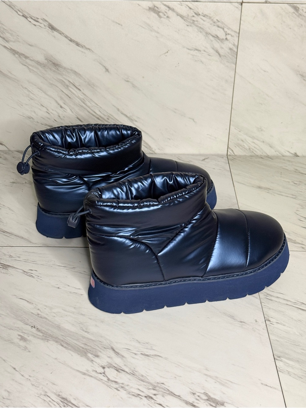 Portland Boot Co Blue Metallic Puffer Cozy Booties Platform Womens Size 11 - Picture 4 of 6